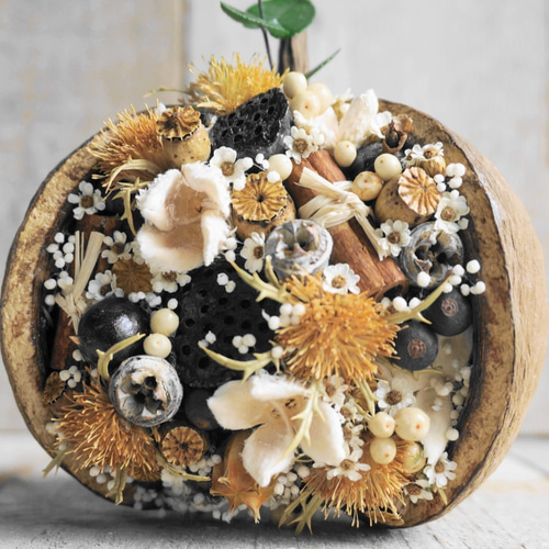 ブッダナッツアレンジ ＊あたらしい幸せの予感 ＊⑱ ドライフラワー 坂