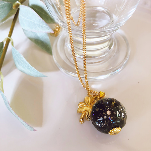 お守り 魔法 丸い実 かわいい 美 オルゴナイトネックレス 人気