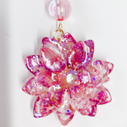 ハスの花 高波動 ピンクの花 オルゴナイト チャーム 魅力アップ ハスの花 高波動 ピンクの花 オルゴナイト チャーム 魅力アップ