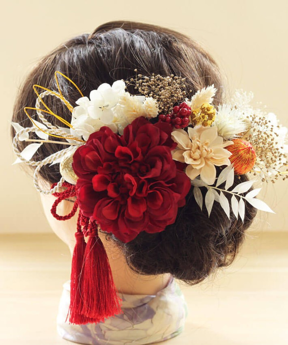 髪飾り 成人式 ダリア 赤 アデル B2 和装 色打掛 振袖 袴 造花 ヘッドドレス ウェディング K_0422b 2枚目の画像