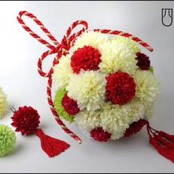 ボールブーケ 紐 和装ブーケ 弥生菊 紅白 赤タッセル 造花 結婚式 和風 打掛 前撮り 【送料無料】B_0127 8枚目の画像