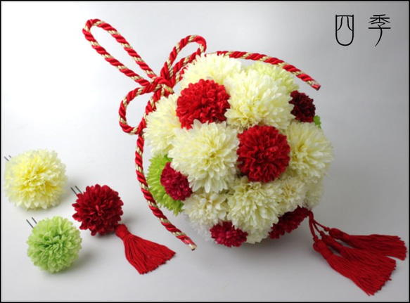 ボールブーケ 紐 和装ブーケ 弥生菊 紅白 赤タッセル 造花 結婚式 和風 打掛 前撮り 【送料無料】B_0127 8枚目の画像