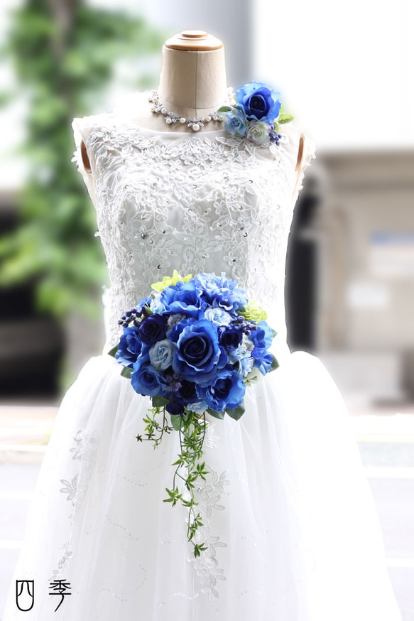ブーケ ブルー（青） 造花 ブルーバード ウェディングブーケ ラウンドブーケ ブトニア付き リゾ婚 結婚式B_0084 3枚目の画像