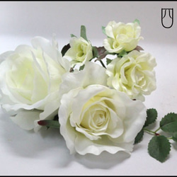 ブーケ ホワイト 造花  ピュアホワイト ブトニア付き ウェディングブーケ ラウンドブーケ 結婚式 前撮り B_0062 4枚目の画像