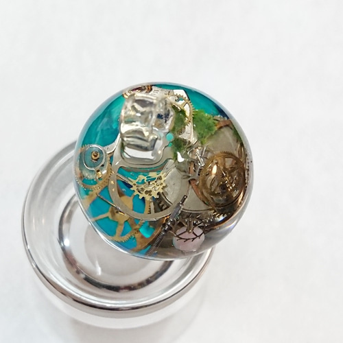 歯車ノ世界 2【球体 レジン ネックレス キーホルダー