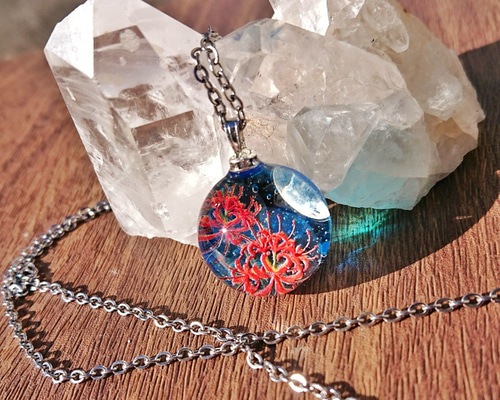 カヤ様おまとめ。レジン キーホルダー ペンダント - メルカリ