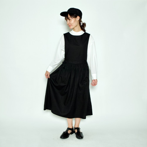 RBTCO/エプロンワンピース ワンピースエプロン onepiece apron | コットンリネン/ブラック