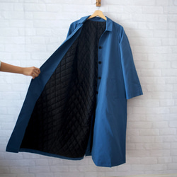 Morino Gakko 大號 ♪ 溫暖包裹的軟墊敞篷大衣 [藍色] /10781598/ 第6張的照片