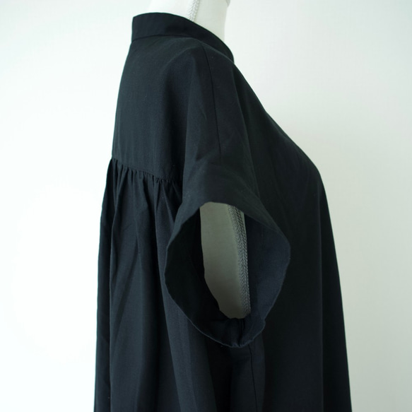 可以做成外罩外套的亞麻棉襯衫連衣裙[黑色] / 11851346 / 第9張的照片