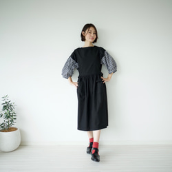 Morino Gakkou House Relax 2 件套 [亞麻圍裙連衣裙 x 袖卷襯衫 2 件] / 12041867 / 第2張的照片