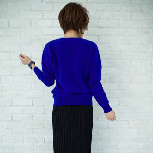 DUNHILL 100%ピュアカシミアVネックニットロイヤルブルーMサイズ DUNHILL 100%ピュアカシミアVネックニットロイヤルブルーMサイズ