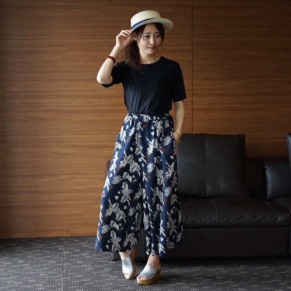 Morino Gakkou M size 夏季折疊闊腿褲 [植物紋海軍藍] / 5563583 / 第2張的照片
