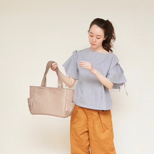 新品タグ付き】 mononogu タグ付き ベージュ A4収納 トートバッグ