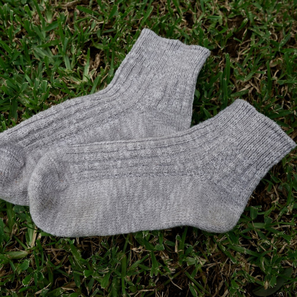 ﾓﾘﾉｶﾞｯｺｳ 冷房の冷えに。コットン 天然素材靴下 (ミックスグレー) クルーネックソックス 7枚目の画像