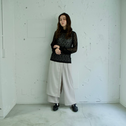 Morino Gakko 可用柔軟蕾絲高領襯衫（黑色） 第9張的照片