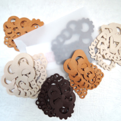 紙で作る軽くてしなやかな鎖のネックレス - 沙羅　ギザギザトップ（濃茶） 2枚目の画像