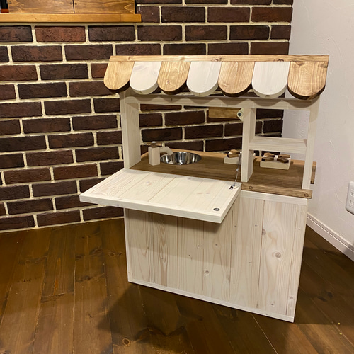 アンティーク風木製おままごとキッチン ＨＡＮＤＭＡＤＥハンドメイド ハンドメイド おままごとキッチン アンティーク オープンカフェ