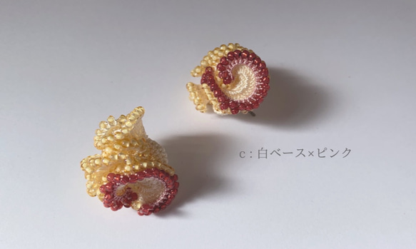 【ハナバナシイ petit［ orchid ］ earring / pierce】オヤ/クロッシェ 3枚目の画像