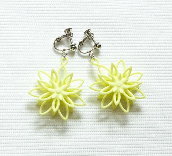 クールペタル Lime green・ピアス（イヤリング） #3Dprint accessories 4枚目の画像