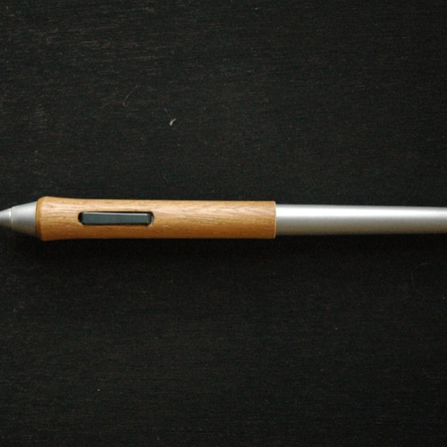 ワコム PTH460K0D Wacom Intuos Pro 木製ペングリップ付 Amazon.co.jp: Wacom(ワコム) PTH460K0D Wacom Intuos Pro Small