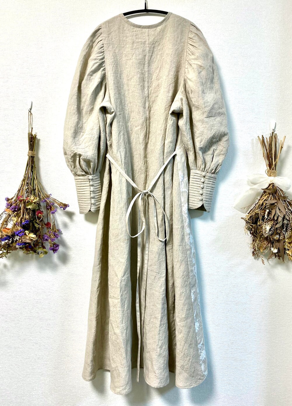 Linen Embroidery Pintuck Dress Ecru 6枚目の画像