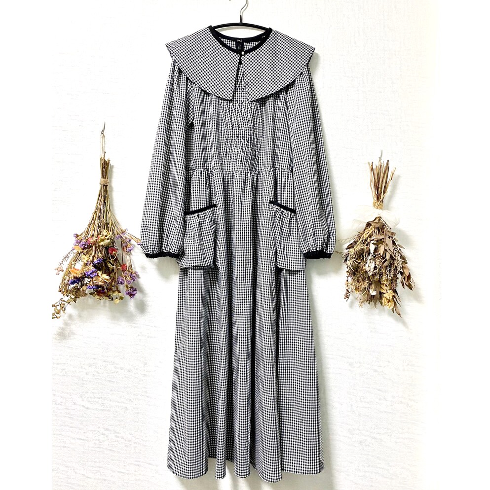 Separate Collar Black Check Dress