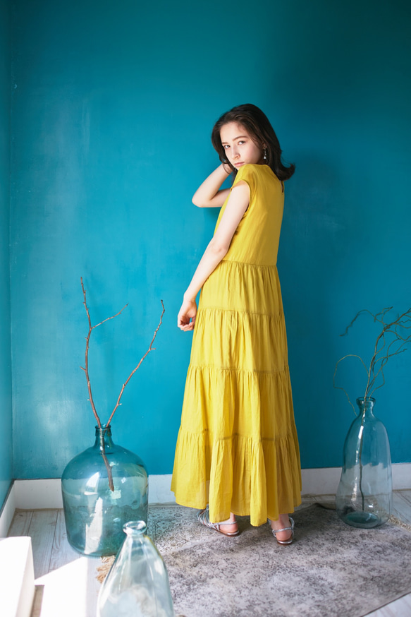 Vivid Color Cotton Lawn Tiered Dress Yellow 2枚目の画像