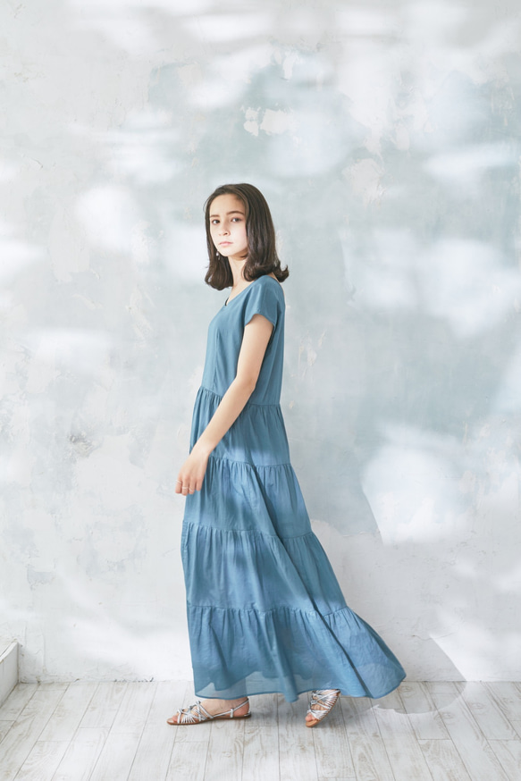 Vivid Color Cotton Lawn Tiered Dress Blue 1枚目の画像