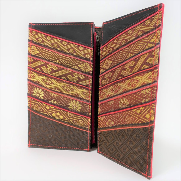 (受注生産)【玉-gyoku-】畳の縁の長財布 十二単の襟元 黒赤 26カード 本革 入金から約３週間で発送 3枚目の画像
