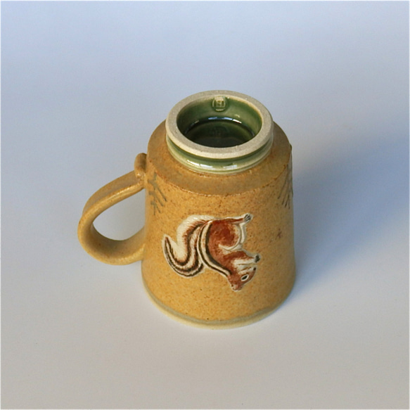 リスレリーフマグカップ 4枚目の画像