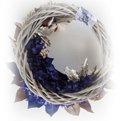 リースボックス付きロイヤルブルーのクリスマスリース　アーティフィシャルフラワー 8枚目の画像