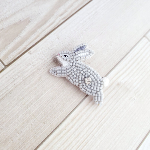 うさこ ビーズ 刺繍ブローチ ハンドメイドアクセサリー うさこ ビーズ 刺繍ブローチ ハンドメイドアクセサリー 楽天市場
