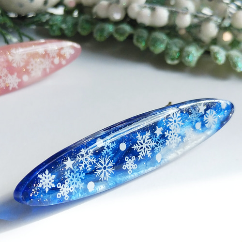 レジンヘアゴム　雪　冬　水色　ラメ　シンプル　可愛い レジンヘアゴム雪冬水色ラメシンプル可愛い