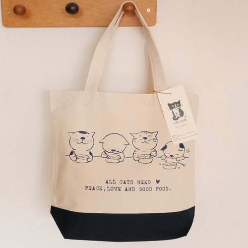 ❁ハンドメイドになります❁ 　Cats リネントートバッグ ❁ハンドメイドになります❁ Cats リネントートバッグ＋おまけ