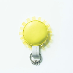 乙烯基褶邊鑰匙飾物黃色 第1張的照片
