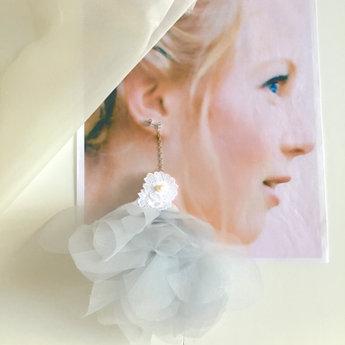 クールなオーガンジー】イヤリング ピアス アレルギー対応 お花 結婚式  