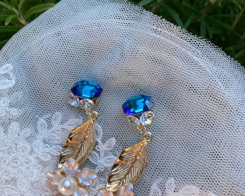 オリジナル 青のプリンセス】イヤリング ブルー ゴールド パール お花 結婚 アクセサリー