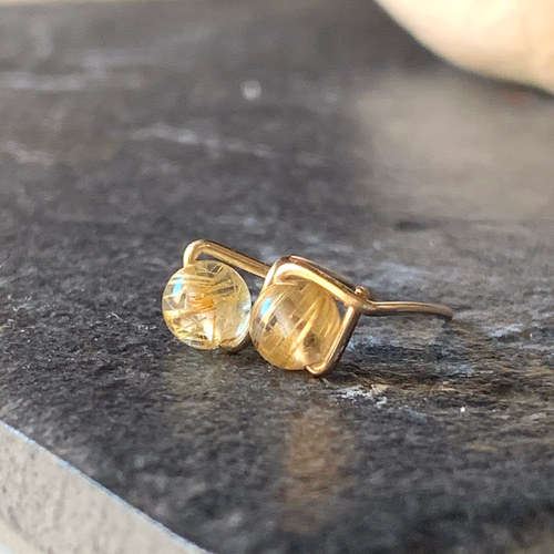 AAA→AAAA ルチルクォーツ 小さなピアス 14kgf ピアス（スタッド・一粒