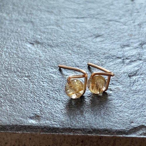 14kgf】秋色天然石＊フープピアス ピアス（フック・チェーン） marylebone 通販｜Creema(クリーマ) 16548633