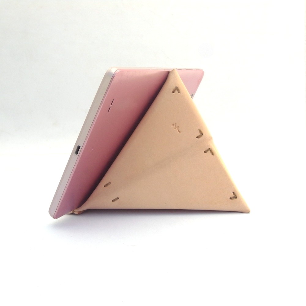 ヌメ革丨タブレット＆スマホスタンド【oruto/おると】手縫い 手作り 折りたたみ式 2way 持ち運び可