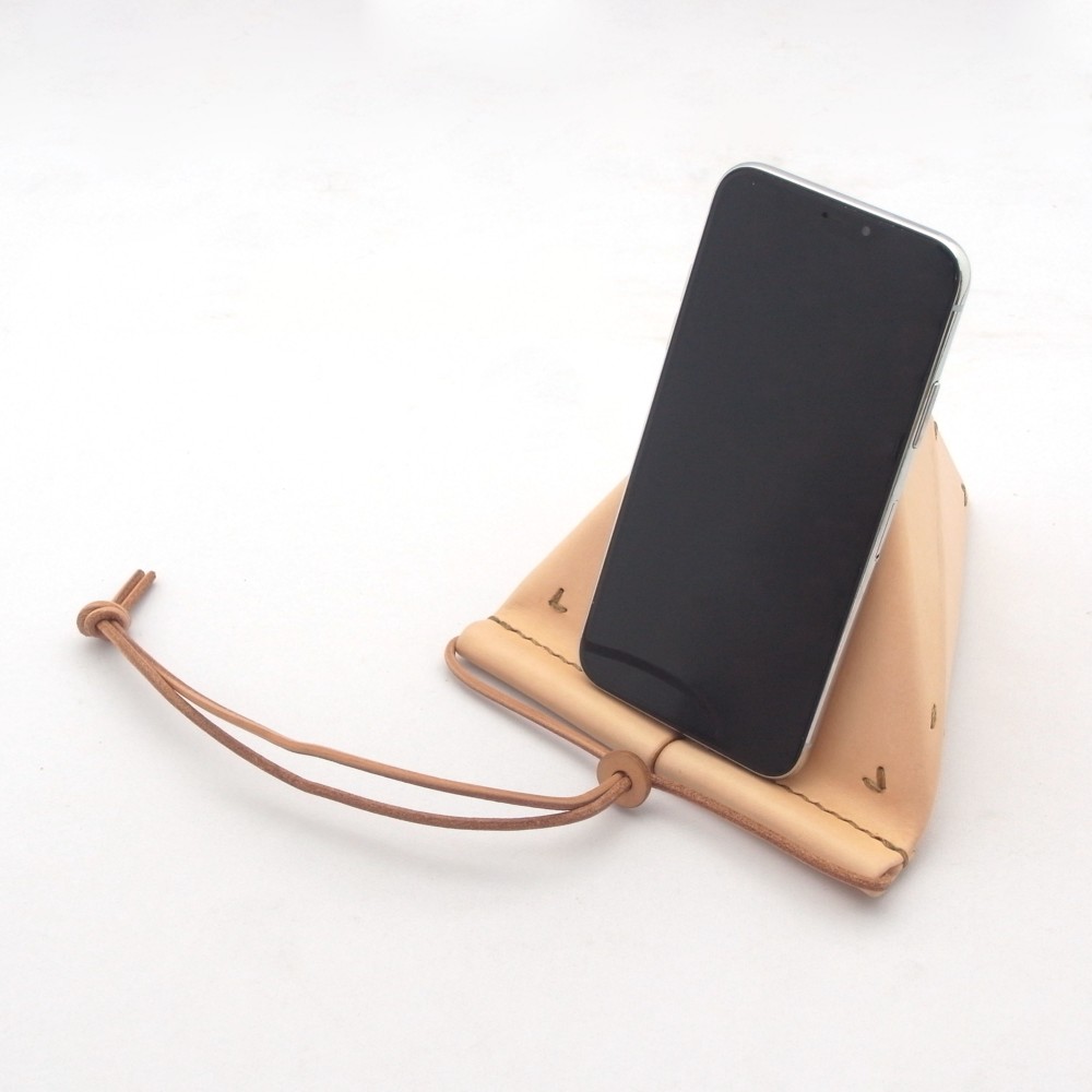 ヌメ革丨タブレット＆スマホスタンド【oruto/おると】手縫い 手作り 折りたたみ式 2way 持ち運び可