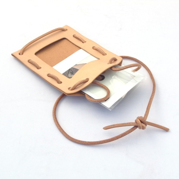 Nume 皮革（未漂白）通行證盒和檢查框 [nuː] #Handmade kit #Engraving possible 第4張的照片