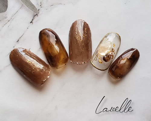 ネイルチップオーダー べっ甲サンド砂ブラウンニュアンス左右非対称ゴールドショート ネイルチップオーダー べっ甲サンド砂ブラウンニュアンス左右