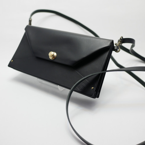 【新品】repetto 長財布 （ショルダー付）black 紐付き長財布｢Busta｣ 黒 背面ポケット付 長財布 アルテジャーノ 通販