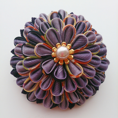 つまみざいか一曉世 様 作品集 大輪菊 つまみ細工 かんざし cherryshell 通販 1146897｜Creema