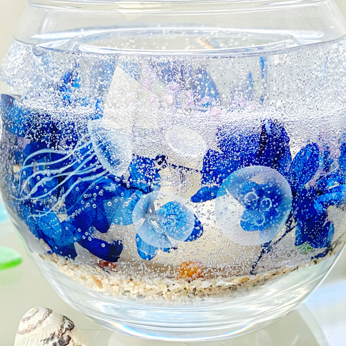 クラゲ泳ぐ白砂ビーチの海のキャンドルホルダー&選べるアロマ