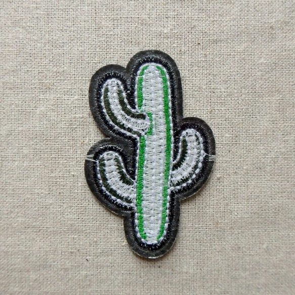 刺繍ワッペン＊サボテン 2枚目の画像