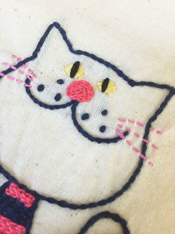 ネコ刺繍巾着 (S)　☆送料無料☆ 3枚目の画像