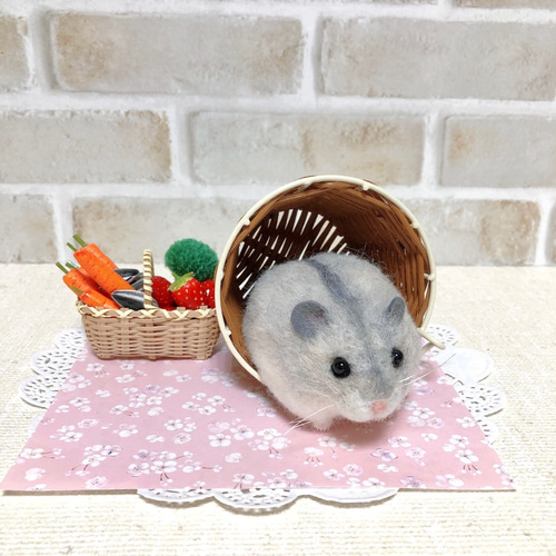 羊毛　ハムスター　ブルーサファイア 羊毛フェルト・ブルーサファイアハムスター | iichi 日々の