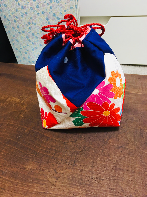 大人の着物から、七五三着物と被布にリメイクしませんか！着物　被布　長襦袢　巾着の4点セットです! 